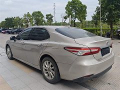 Toyota Camry 2021 2.0G Luxury - ფოტო 5