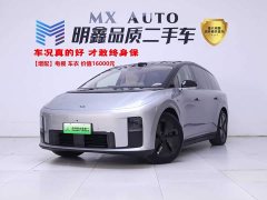 Li Auto i8 2025 Standard Edition - ფოტო 1