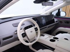 Li Auto i8 2025 Standard Edition - ფოტო 11