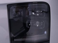 Li Auto i8 2025 Standard Edition - ფოტო 4