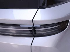 Li Auto i8 2025 Standard Edition - ფოტო 9