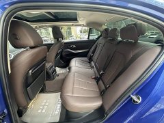 BMW 3 Series 325Li M Sport Package - ფოტო 8