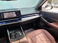 BMW 5 Series 530Li Premier M Sport Package - ფოტო 7