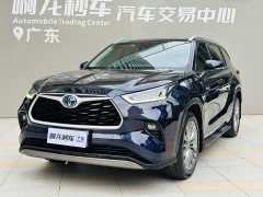 Toyota Highlander Hybrid 2.5L AWD Premium 7-Seater - ფოტო 19