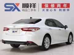 Toyota Camry 2021 2.0G Luxury - ფოტო 4