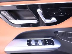 Mercedes-Benz GLC Facelift GLC 300 L 4MATIC Dynamic 7-Seater - ფოტო 17