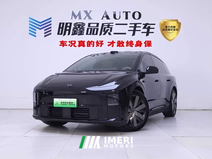 Li Auto i6 Four-Wheel Drive Standard Edition