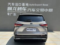 Toyota Sienna 2.5L Hybrid Premium Edition - ფოტო 4