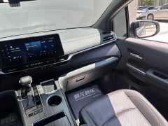 Toyota Sienna 2.5L Hybrid Premium Edition - ფოტო 7