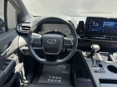 Toyota Sienna 2.5L Hybrid Premium Edition - ფოტო 8