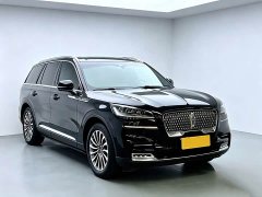 Lincoln Flying Spur Aviator 3.0T V6 AWD Elite - photo 3
