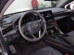 Toyota Avalon 2019 Hybrid 2.5L Luxury National VI - ფოტო 9
