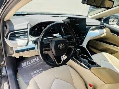 Toyota Camry 2021 Hybrid Luxury - ფოტო 9
