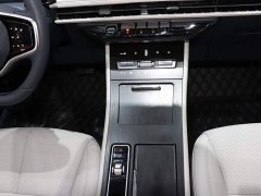 Lincoln Adventurer Explorer 2.0T Two-Wheel Drive Premium - фото 15