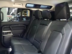 Land Rover Defender 110 3.0T P400 Dark Edition - ფოტო 12