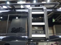 Land Rover Defender 110 3.0T P400 Dark Edition - ფოტო 20