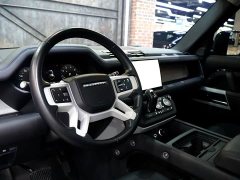 Land Rover Defender 110 3.0T P400 Dark Edition - ფოტო 6