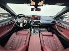 BMW 5 Series Facelift 530Li Luxury M Sport Package - ფოტო 6