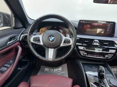 BMW 5 Series Facelift 530Li Luxury M Sport Package - ფოტო 8