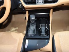 Lexus ES 200 Premium Edition - ფოტო 14