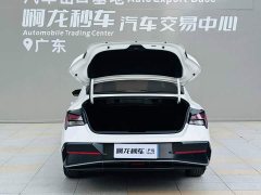 Hyundai Elantra 2023 1.5L CVT Luxury - ფოტო 16