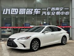 Lexus ES 200 Premium Edition - ფოტო 1