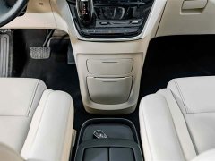 Buick GL8 ES Luxe Enjoyment Edition - ფოტო 13