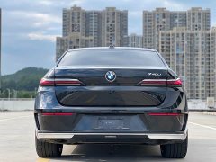 BMW 7 Series 740Li Premier Luxury Package - ფოტო 11