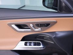 Mercedes-Benz E-Class E 300 L Fashion Edition - ფოტო 17