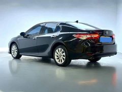 Toyota Camry 2023 Hybrid 2.5L HGVP Leading Edition - ფოტო 6
