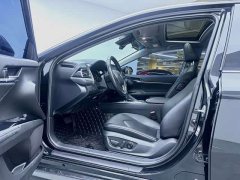 Toyota Camry 2023 Hybrid 2.5L HGVP Leading Edition - ფოტო 9