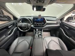 Toyota Highlander 2023 2.5L Smart Hybrid Dual Engine FWD Premium 7-Seater - ფოტო 6