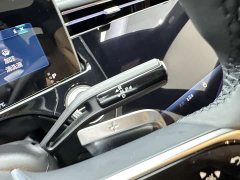 Mercedes-Benz E-Class E 300 L Luxury - ფოტო 18