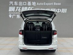 Honda Odyssey 2019 2.0L Sharp Intelligent Edition - ფოტო 15