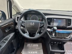 Honda Odyssey 2019 2.0L Sharp Intelligent Edition - ფოტო 8