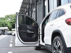 Mercedes-Benz GLA 220 - ფოტო 12