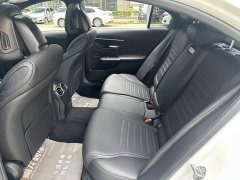Mercedes-Benz C-Class Facelift C 200 L Sport Edition - ფოტო 11