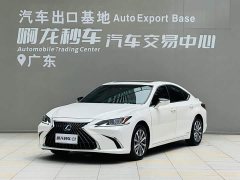 Lexus ES 2021 300h Excellence - photo 1
