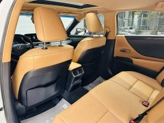 Lexus ES 2021 300h Excellence - photo 10
