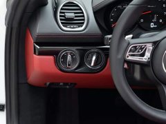 Porsche 718 Boxster T 2.0T - ფოტო 19