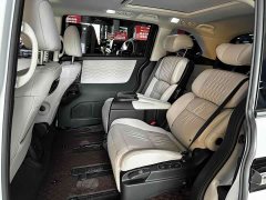 Honda Odyssey 2.0L e:HEV Luxury - ფოტო 15