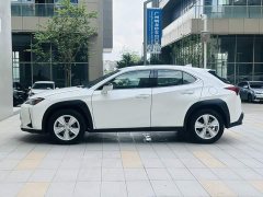 Lexus UX 2022 260h Explorer Edition - ფოტო 4