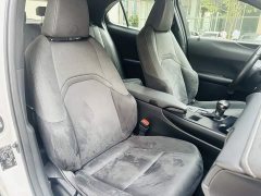 Lexus UX 2022 260h Explorer Edition - ფოტო 7