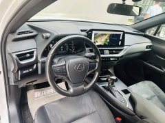 Lexus UX 2022 260h Explorer Edition - ფოტო 9