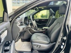 Toyota Crown Land Cruiser Crown Venza 2021 2.5L HEV AWD Premium - ფოტო 11