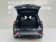 Toyota Crown Land Cruiser Crown Venza 2021 2.5L HEV AWD Premium - ფოტო 18