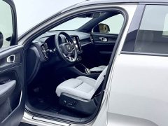 Volvo XC40 New Energy Long Range PRO - ფოტო 13