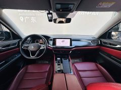 Volkswagen Touareg 330TSI Two-Wheel Drive Luxury Edition - ფოტო 6