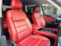 Volkswagen Touareg 330TSI Two-Wheel Drive Luxury Edition - ფოტო 7