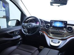 Mercedes-Benz V-Class 2022 V 260 L Long Wheelbase Luxury Edition - ფოტო 14